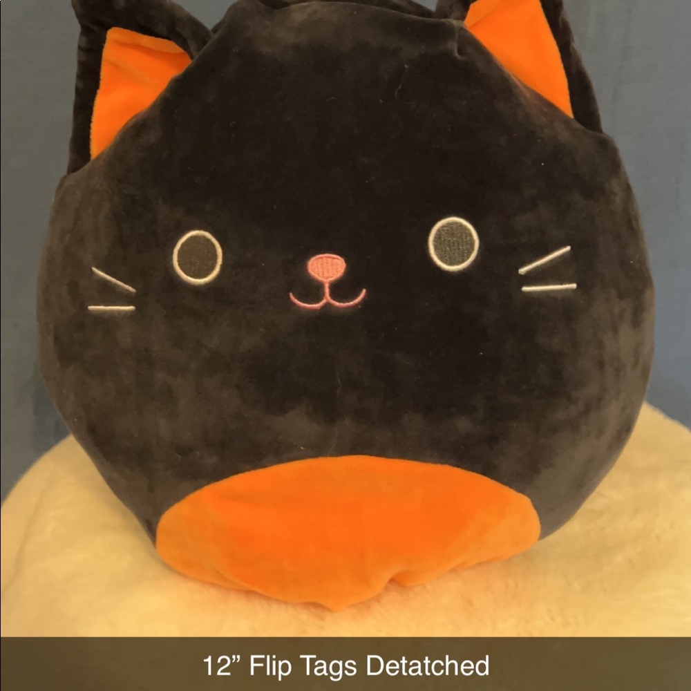 12” Halloween flipmallow Colton to Paige